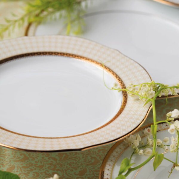 [Raya Deal] Noritake 33Pcs Dinner Set With Teapot -Rochester Gold - Image 4