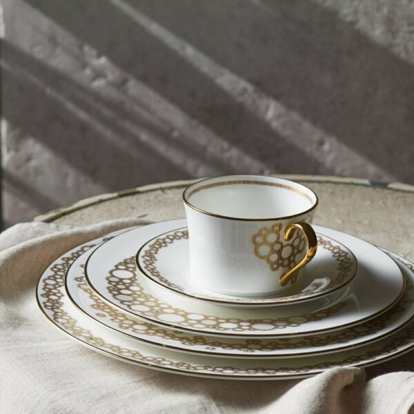 Noritake 47Pcs Dinner & Tea Set For 8 Persons -Chatham Gold - Image 5