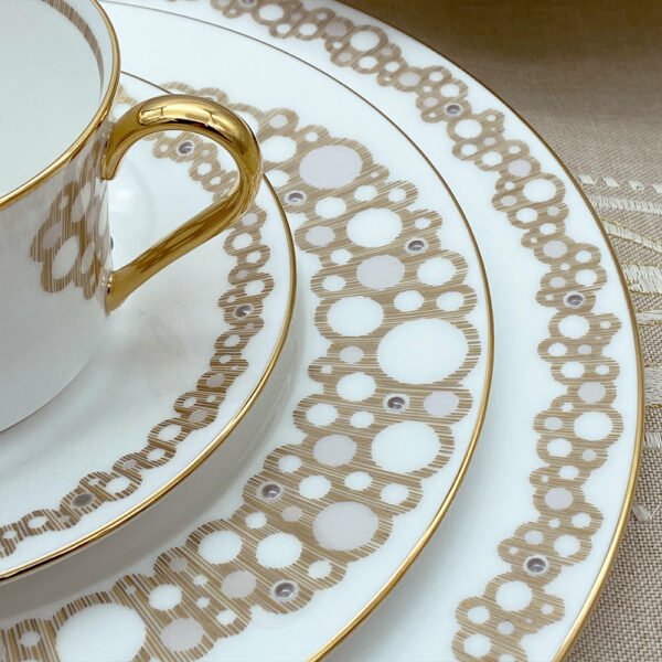 Noritake 47Pcs Dinner & Tea Set For 8 Persons -Chatham Gold - Image 3