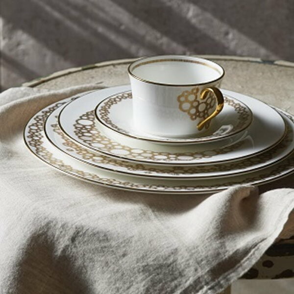 Noritake 47Pcs Dinner & Tea Set For 8 Persons -Chatham Gold - Image 6